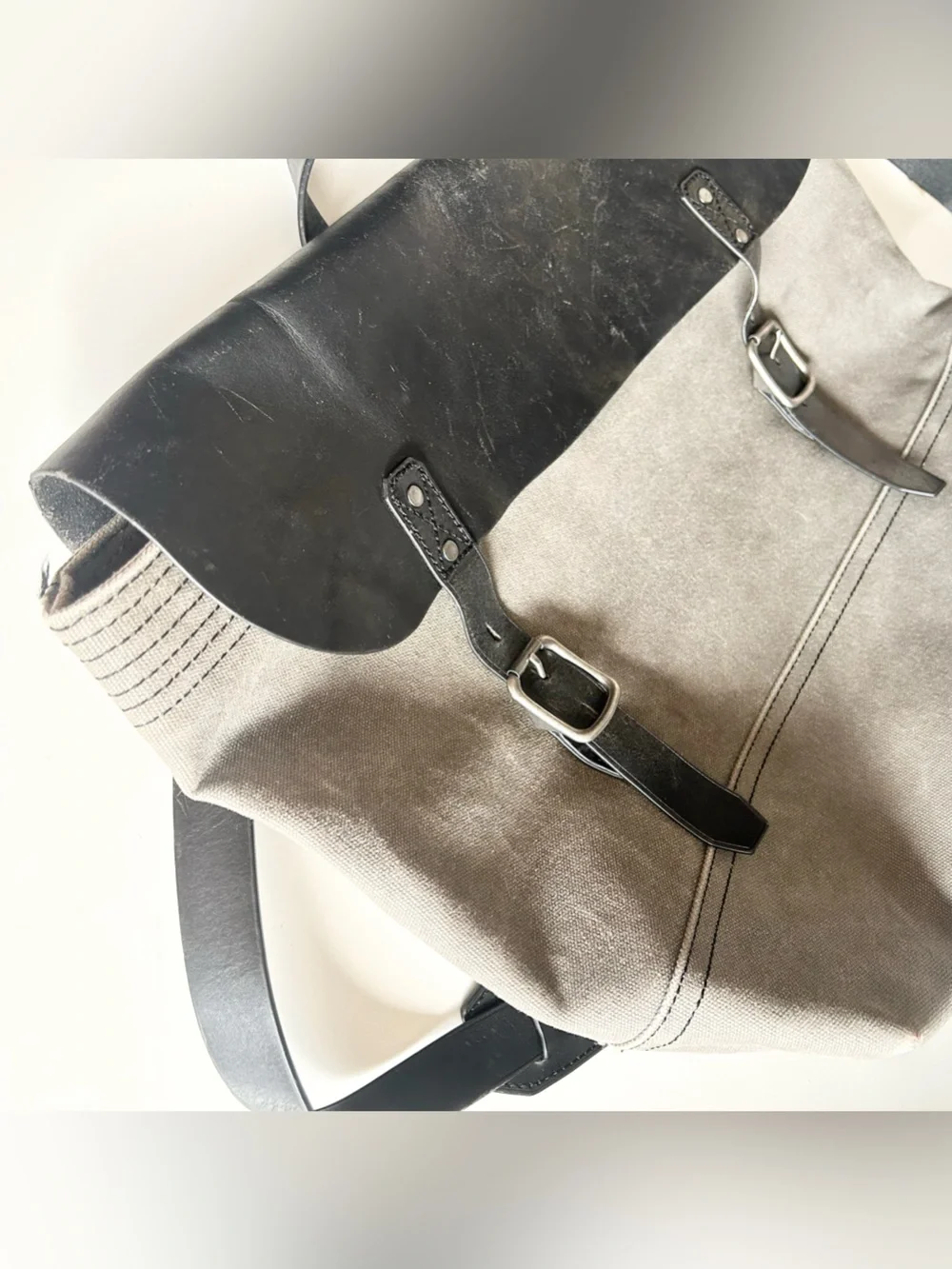 Banana Republic Vintage Style Messenger Bag Tote
